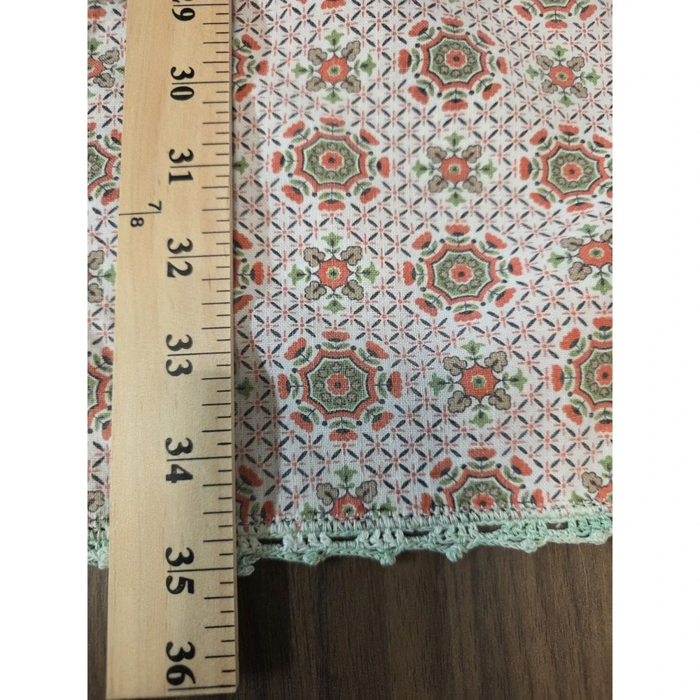 VTG Tablecloth Table Topper Square Card Table Red Mint Green Crochet Cottage 35